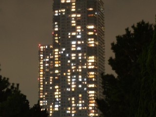 Luxury SUV - Premium Model 7760