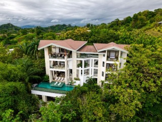 Waterfront Estate - Houses & Apartments For Sale #5432