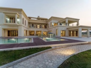 Penthouse Apartment - Event centres, Venues and Workstations #5547