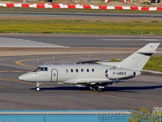 Business Jet - Executive Travel #8897