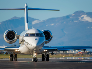 Heavy Jet - Executive Travel #8963